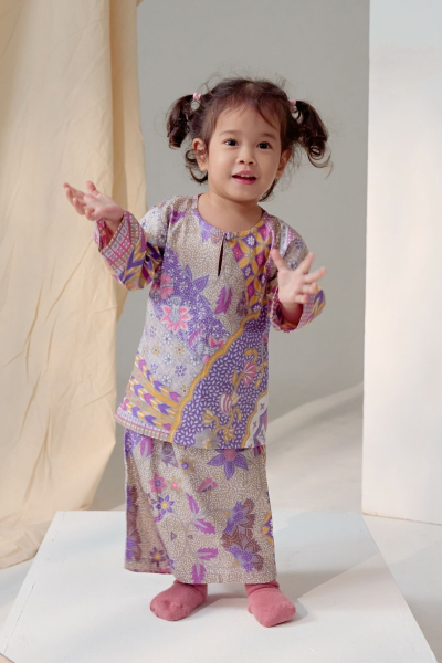 Blossom Kurung Kids in Orchid Purple